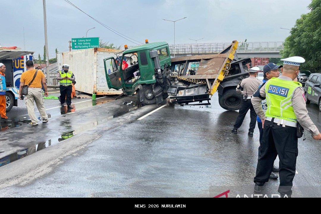Kecelakaan Maut di Jombang: Raize Bentrok Truk, Satu Tewas