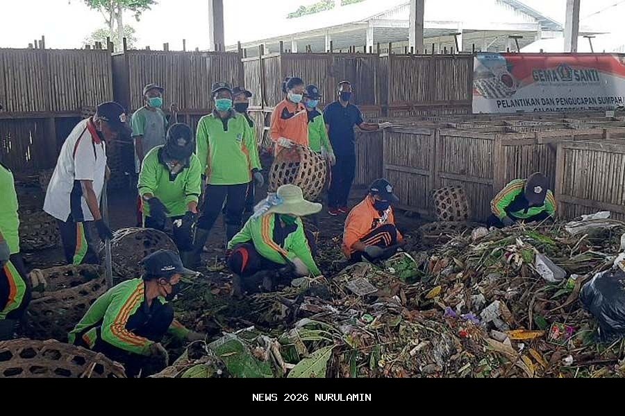 Bupati Klaten Lantik Satgas Sampah, Tuntaskan Masalah dari Hulu ke Hilir