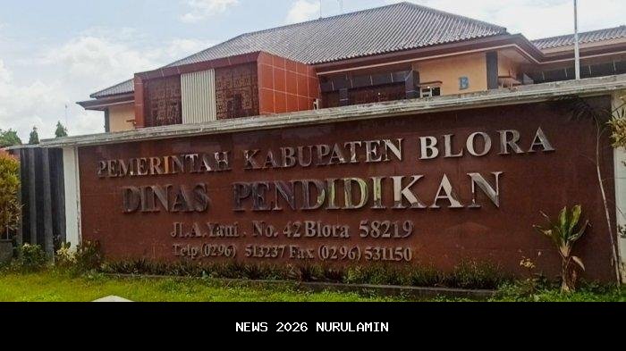 Wamendikdasmen Kunjungi Sekolah Penerima Bantuan Digitalisasi Pembelajaran di Blora
