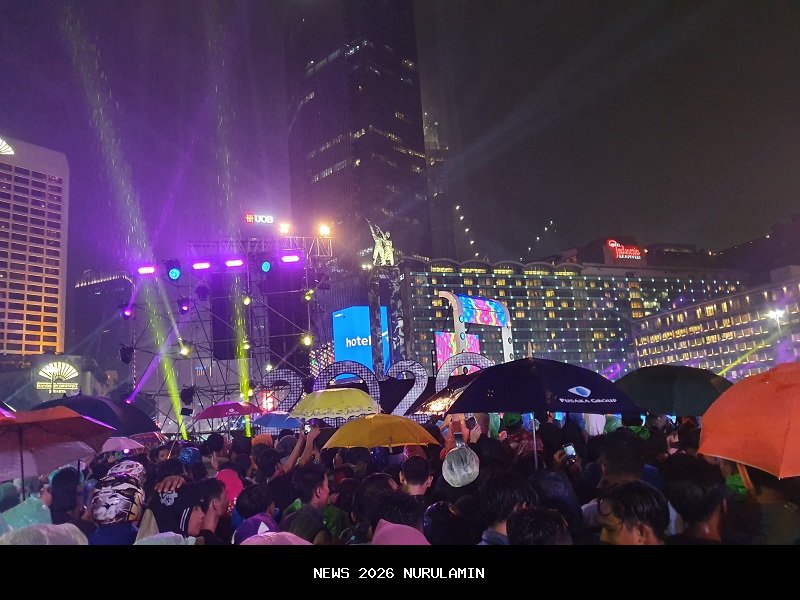 Marion Jola Hibur Warga di Bundaran HI Rayakan Tahun Baru 2026