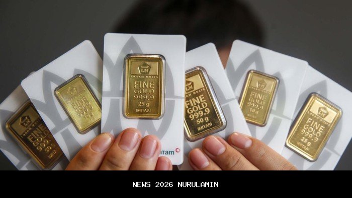 Harga emas Antam turun Rp14.000 per gram hari ini