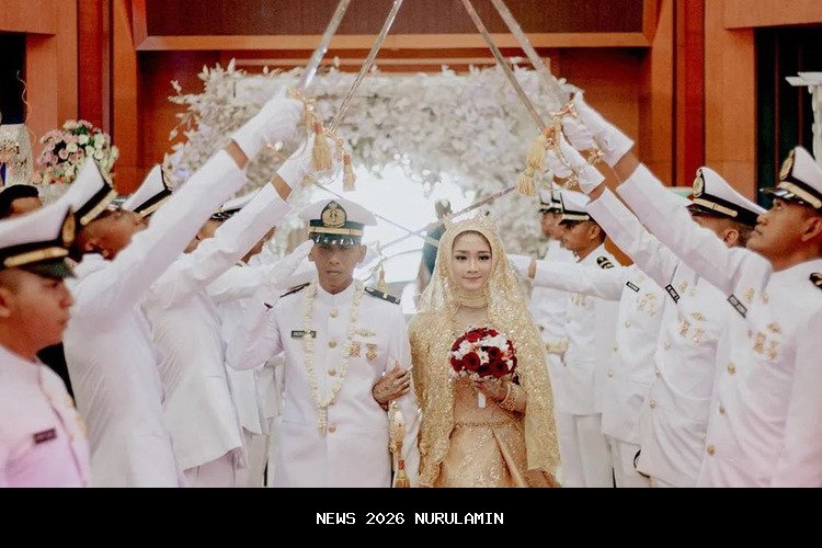 Pengambilalihan Kapolresta Mamuju: Upacara Pedang Pora