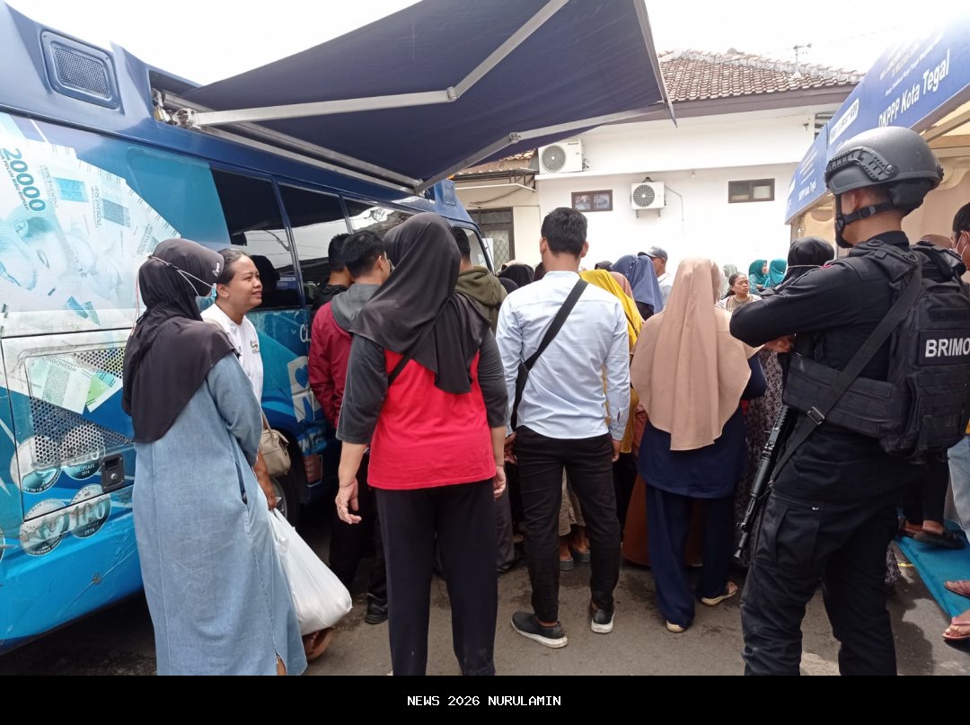 Warga Grobog Kulon Menang Undian Mobil Bank Tegal