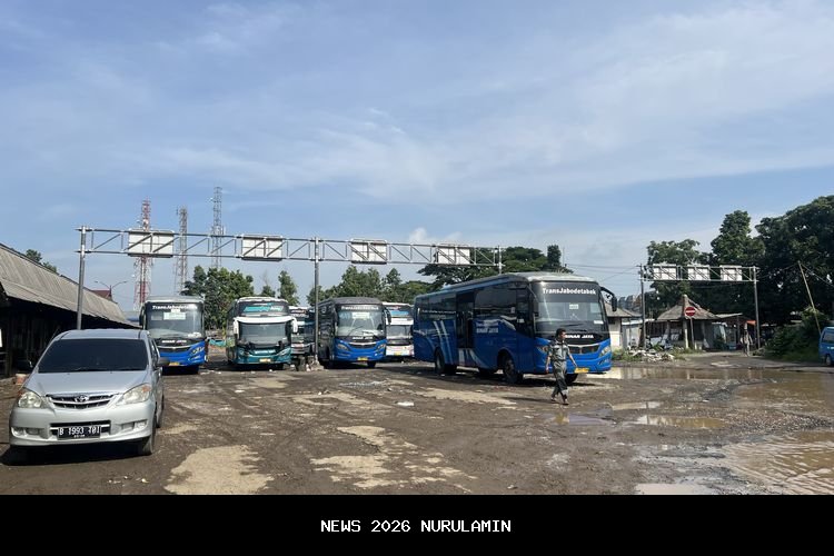Wali Kota Bogor Dedie Rachim Pantau Terminal Bubulak Pasca Revitalisasi, Soroti Genangan Air
