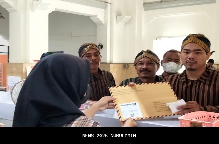 Warga Tegakkan Penolakan, Proyek Drainase di Jalan Pengayoman Dibatalkan