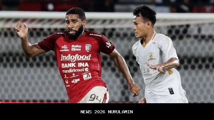 Persebaya Kalahkan Madura United 1-0, Dua Kartu Merah Hiasi Laga