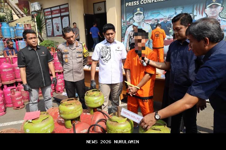 Ditreskrimsus Polda Banten Ungkap Penyelundupan Gas LPG 3 Kg ke 12 Kg, 6 Pelaku Ditangkap