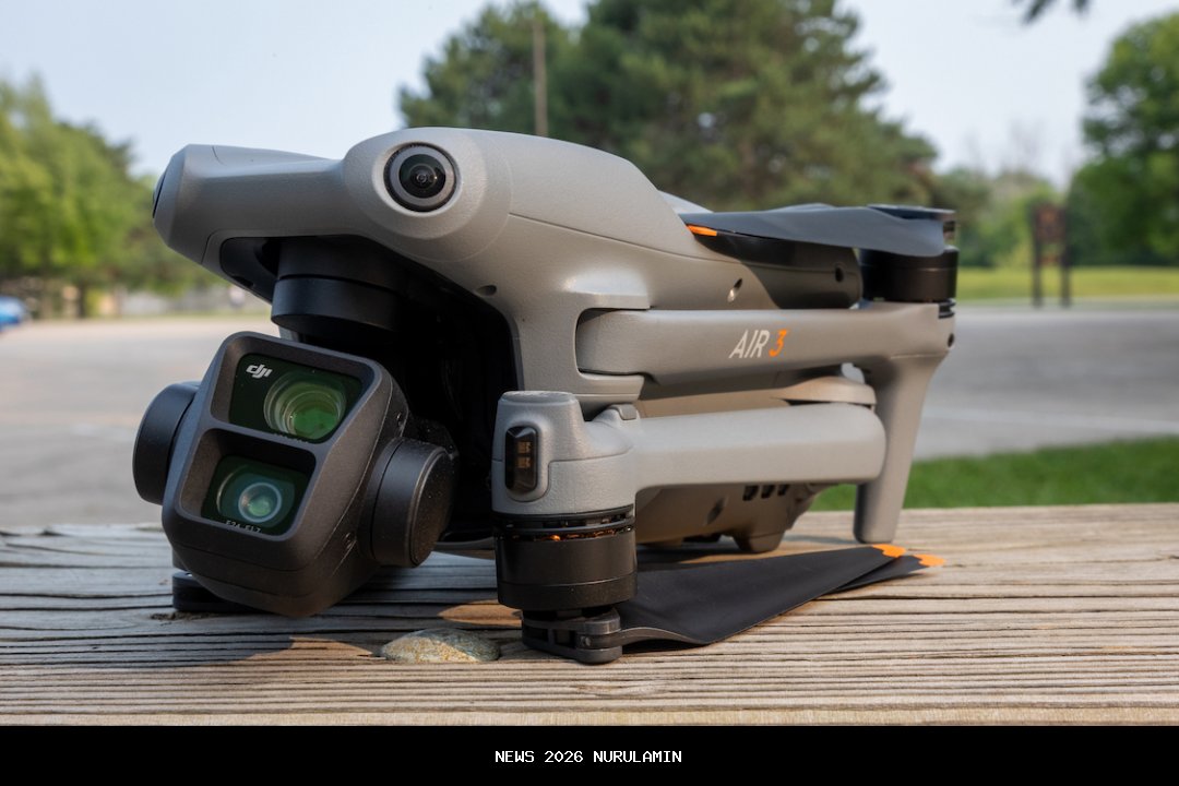 DJI Air 3S, Drone 2026 Paling Ganas: Kamera Ganda, Terbang 45 Menit, Jangkauan 32 KM!