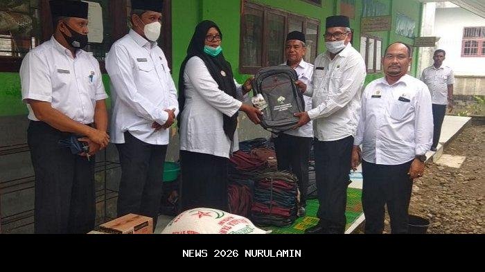 UNIKI Bireuen bantu dosen terdampak banjir bandang