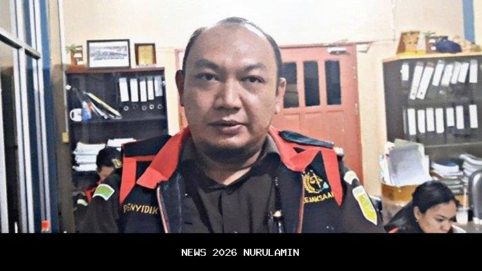 Pihak terkait dipanggil, penyidik Kejari Pekanbaru bawa 3 boks dari kantor DPRD
