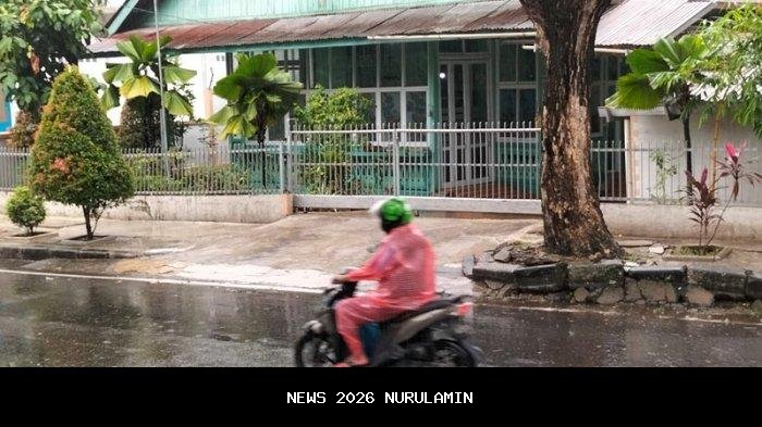Cek update cuaca 7 kota Sumbar hari ini, Padang dan Pariaman siap-siap guyuran hujan