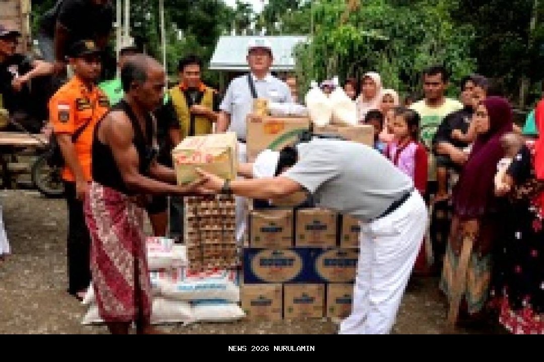 Warga Bakar Truk Bantuan Banjir di Langkahan Aceh Utara