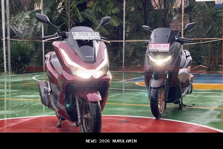 NMAX Panas! Honda PCX 160 2026 vs 2025, Bocoran Spesifikasi dan Harga