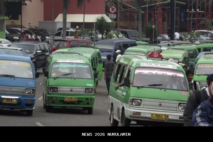 Permintaan Pengemudi Angkot Kota Bogor Dikaji Ulang