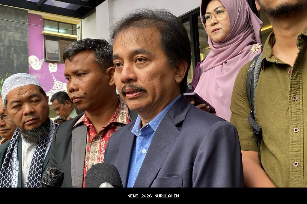 Kontroversi AI LISA UGM: Jokowi Bukan Alumni, Roy Suryo Khawatir Pembuatnya Jadi Tersangka