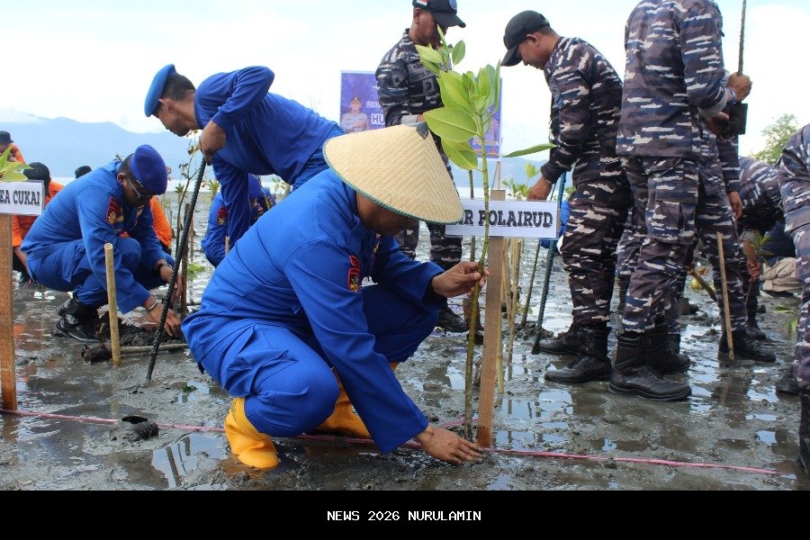 Polda Sulteng Amankan Pantai H+1 Tahun Baru, Polair Siaga di Kampung Nelayan dan Pantoloan!