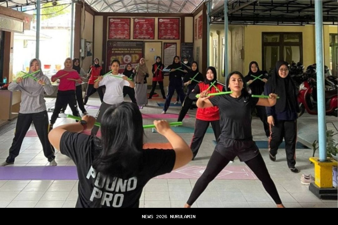 Pegawai UGM Semangat Ikuti Pound Fit untuk Kesehatan dan Pengurangan Stres