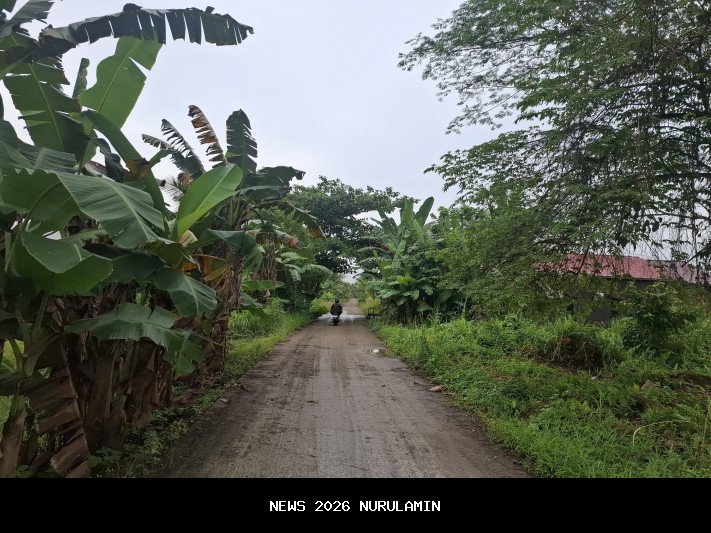 Pemdes Karangmekar Fokus Perbaikan Jalan Desa Tahun 2026