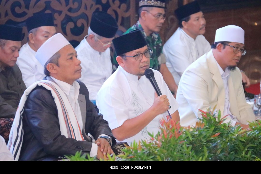 Menjelang Tahun Baru 2026, Bupati Kang DS Ajak Ulama dan Muslim Berdoa di Masjid