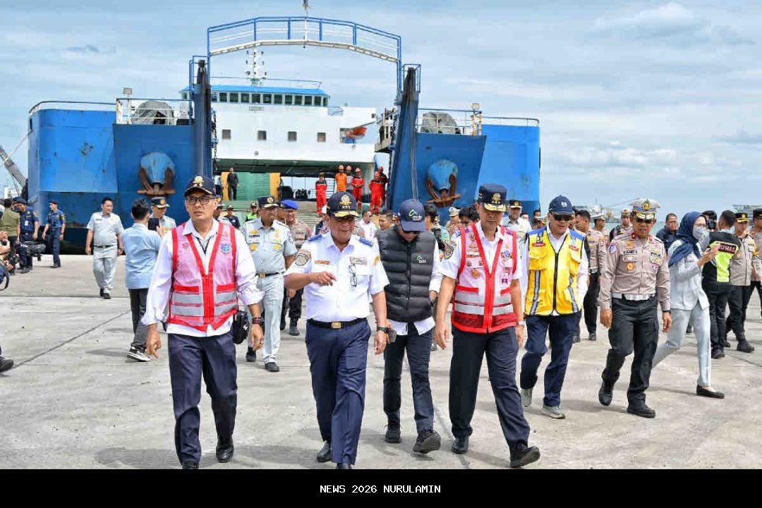 Pastikan Pemudik Natal dan Tahun Baru Terlayani, Wamenhub Suntana Kunjungi Pelabuhan Ciwandan