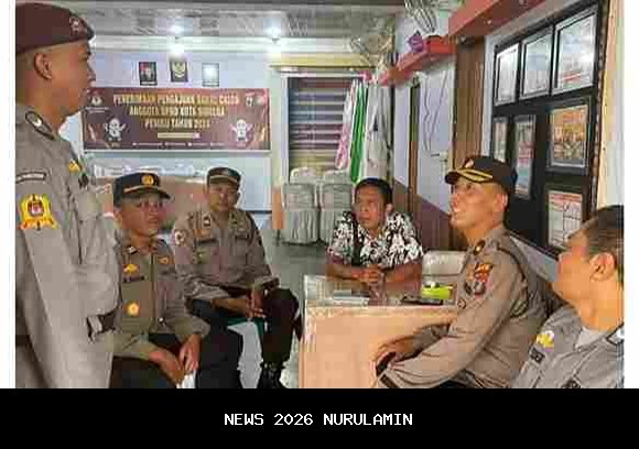 Jemaah Nyaman Beribadah, Personel Polres Sibolga Lakukan Patroli dan Pengamanan di Masjid