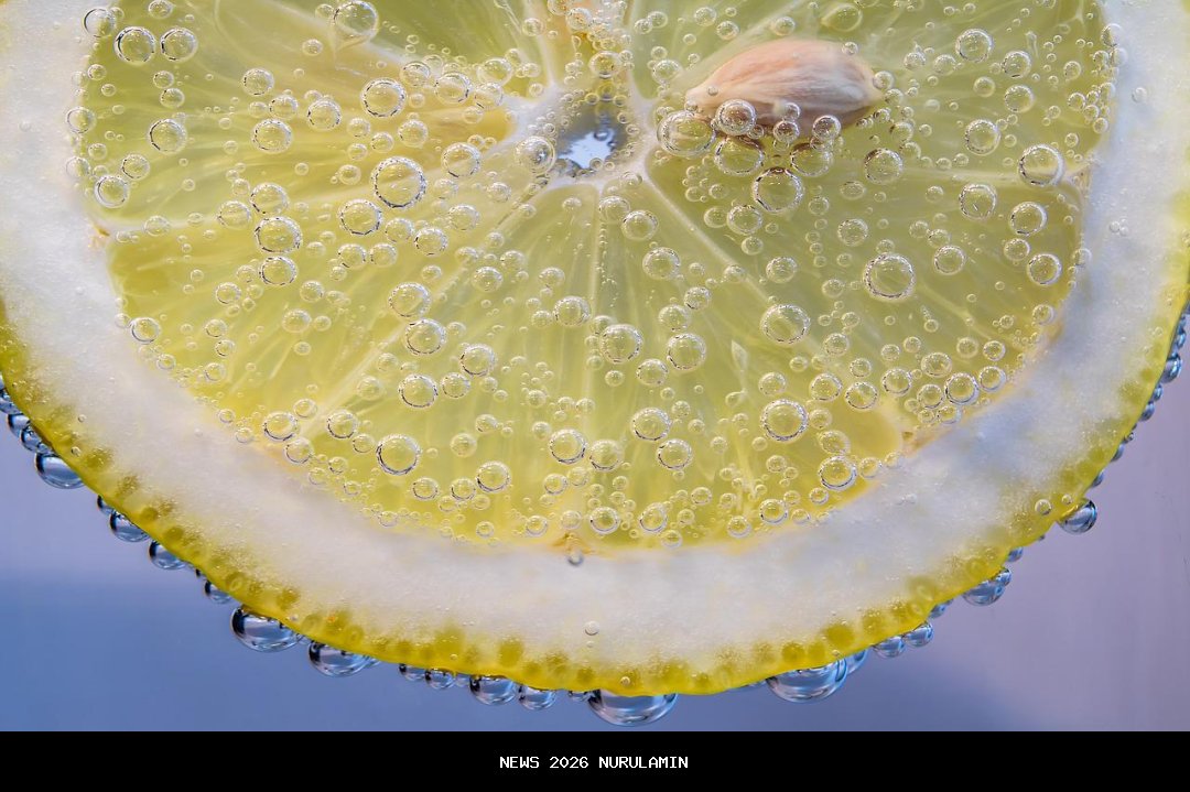 Jus Buah Kaya Vitamin C Lebih Tinggi Daripada Jeruk