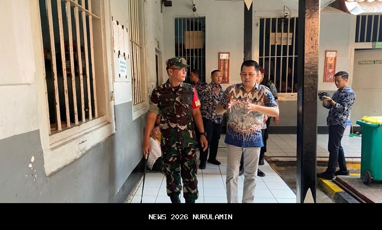 Dandim 0614 dan Wali Kota Cirebon Patroli Malam Tahun Baru, Kondisi Aman dan Lancar