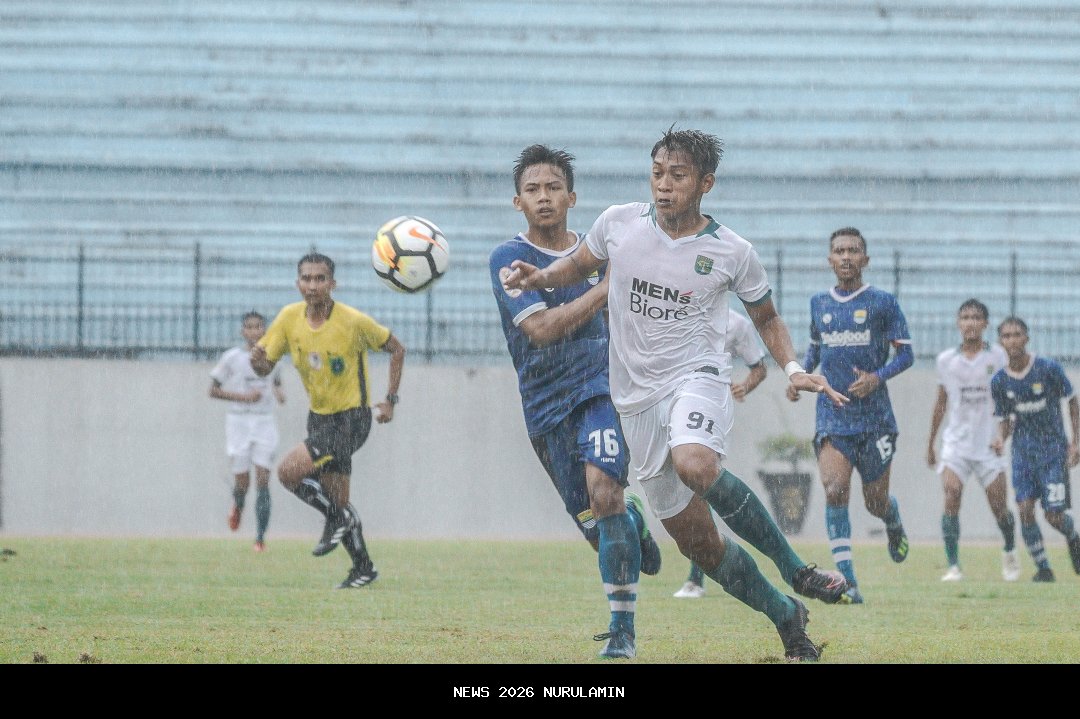 Pertandingan Sengit PSM vs Persebaya, Uston: Tidak Ada Tim yang Tak Terkalahkan