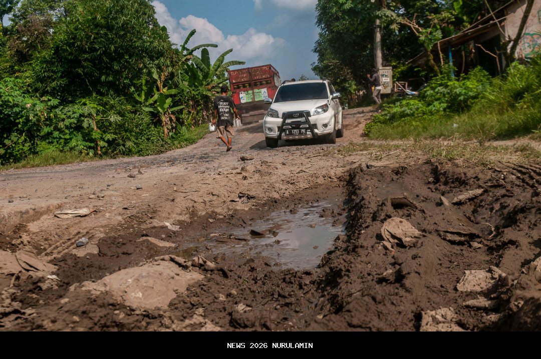 Abrasi Sungai Batang Mangor Rusak 3 Rumah di Marunggi, 1 Terbawa Arus