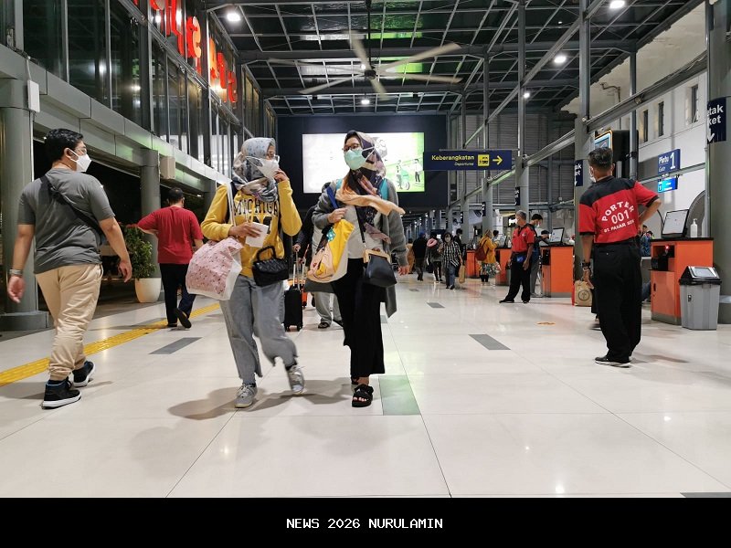 Kereta Cepat Whoosh Dibantai, Utang Rp120 Triliun dan Isu Subsidi PSO