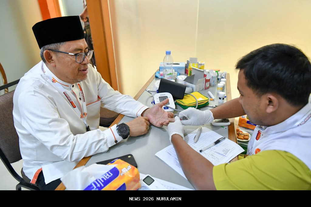 Pastikan Layanan Medis Terbaik, Presiden Prabowo Kunjungi Posko Kesehatan Batu Hula