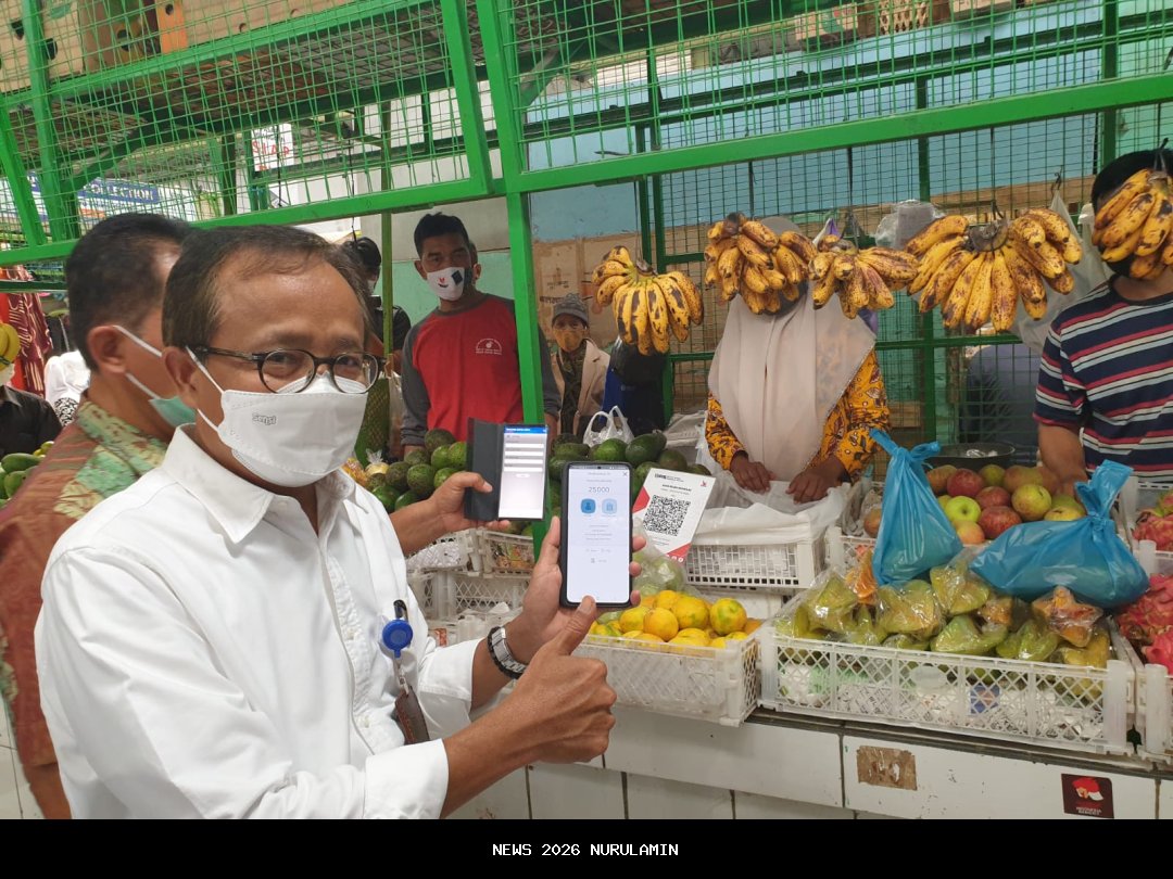 Wamendag Roro Percepat Digitalisasi Pasar Rakyat, QRIS Hadir di Pasar Senen dan Johar Baru