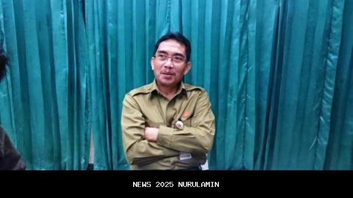 Siapa Mustoha Iskandar? Ketua Angkatan Jokowi di UGM Bantah Klaim Profesor UNJ Tanpa Materai Hijau