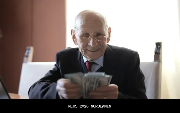 Aturan Baru Bantuan Sosial: Tiga Kelompok Ini Dijamin Seumur Hidup, KPM Produktif Dibatasi