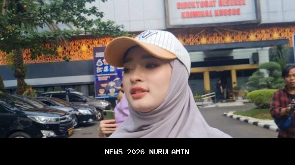 Inara Rusli Pilih Jadi Istri Siri, Cabut Laporan di Polda Metro Jaya