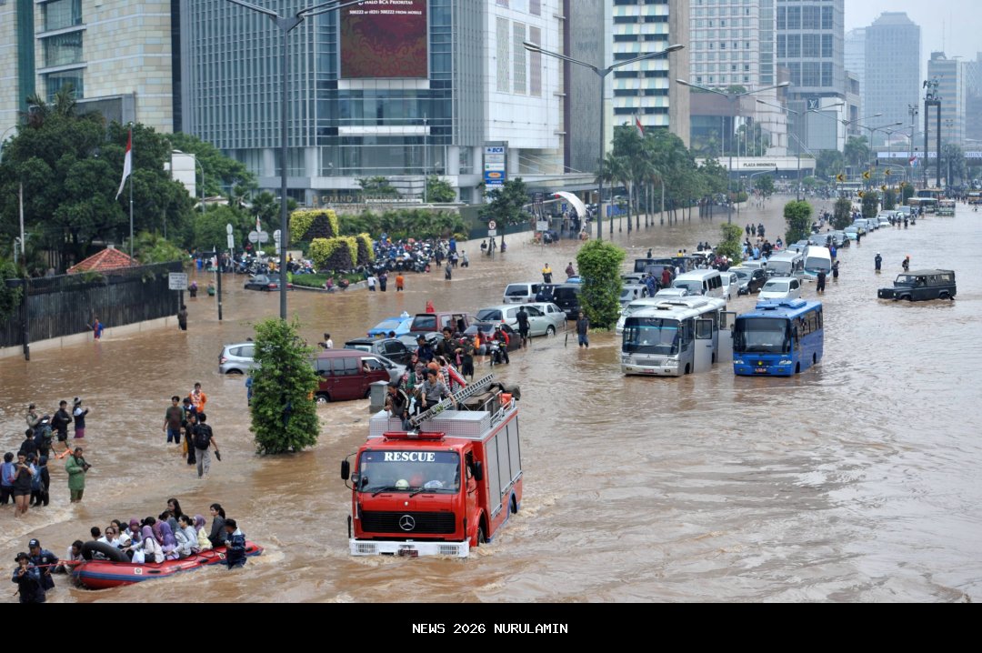 Akses ke Bandara Soekarno-Hatta lumpuh, imbas hujan deras dan banjir sejak dini hari