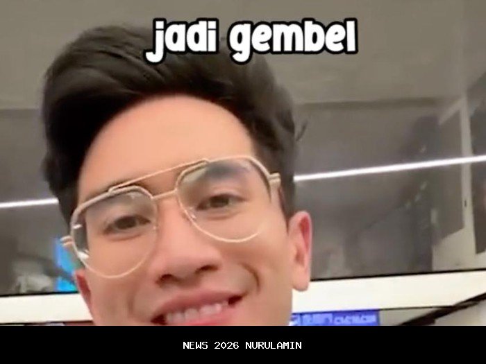 Viral! Verrell Bramasta Disindir Karena Pakai Rompi Anti Peluru di Lokasi Banjir Bandang
