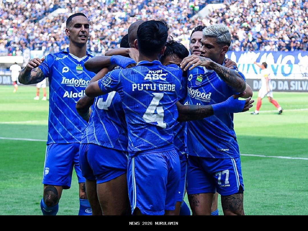 Kabar Transfer Paruh Musim: Maarten Paes Bantah Gabung Persib Bandung