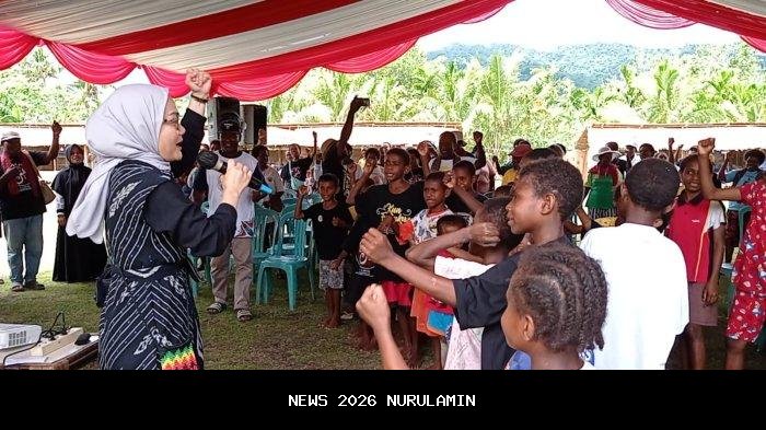 Pantai Malaumkarta Sorong membeludak, 1.000 wisatawan berkunjung dalam sehari