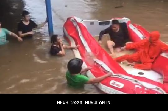 Kepala BPBD Banten Turun Langsung Pantau Banjir di Kasemen