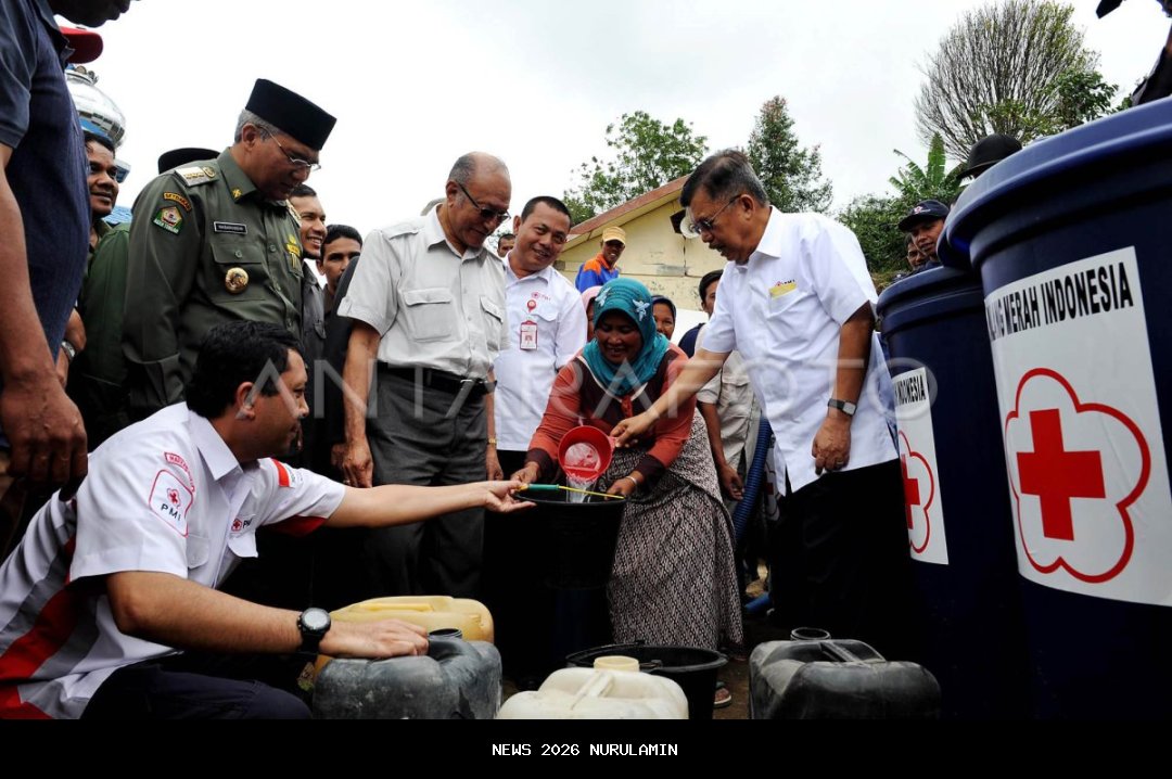 Tiba di Aceh, Winarti Serahkan Bantuan Kemanusiaan untuk Korban Bencana