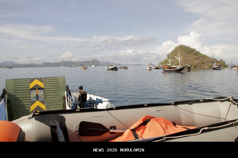 Waspadai Cuaca Buruk, KSOP Tutup Pelayaran Kapal Wisata di Labuan Bajo
