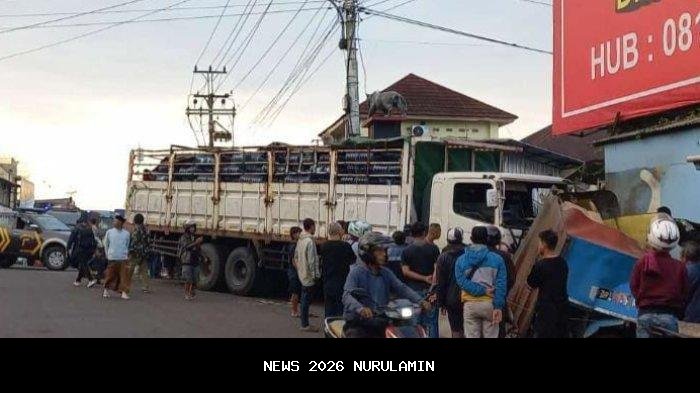 Detik-detik Tronton Hilang Kendali di Kertek Wonosobo, Muatan Tumpah