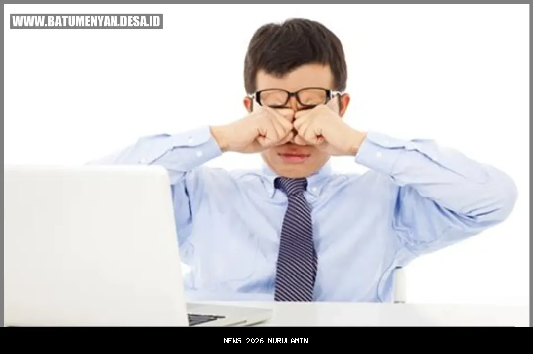 Layar Sebab Mata Merah? Cara Mengurangi Iritasi Mata Akibat Kebiasaan Kerja Digital