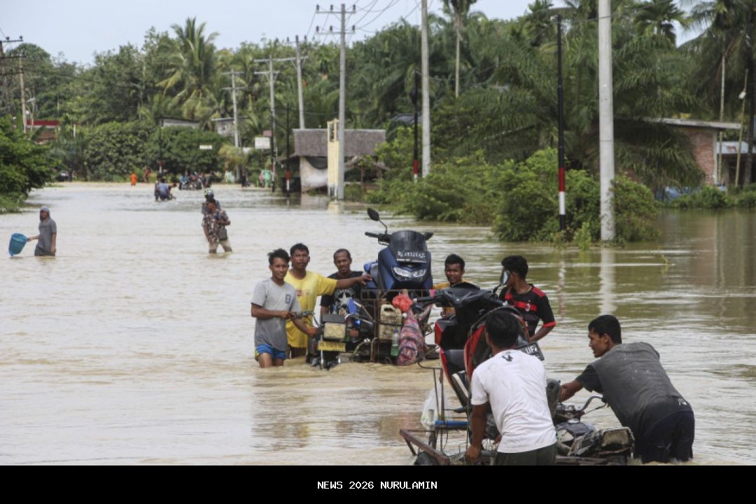 Pemeriksaan Dampak Banjir, Presiden Prabowo Subianto Kunjungi Warga Aceh Tamiang