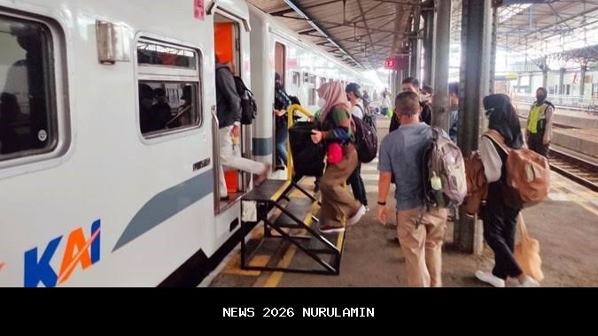 Masa Angkutan Nataru 2025/2026: KAI Siapkan 49,6 Juta Kursi untuk Penumpang