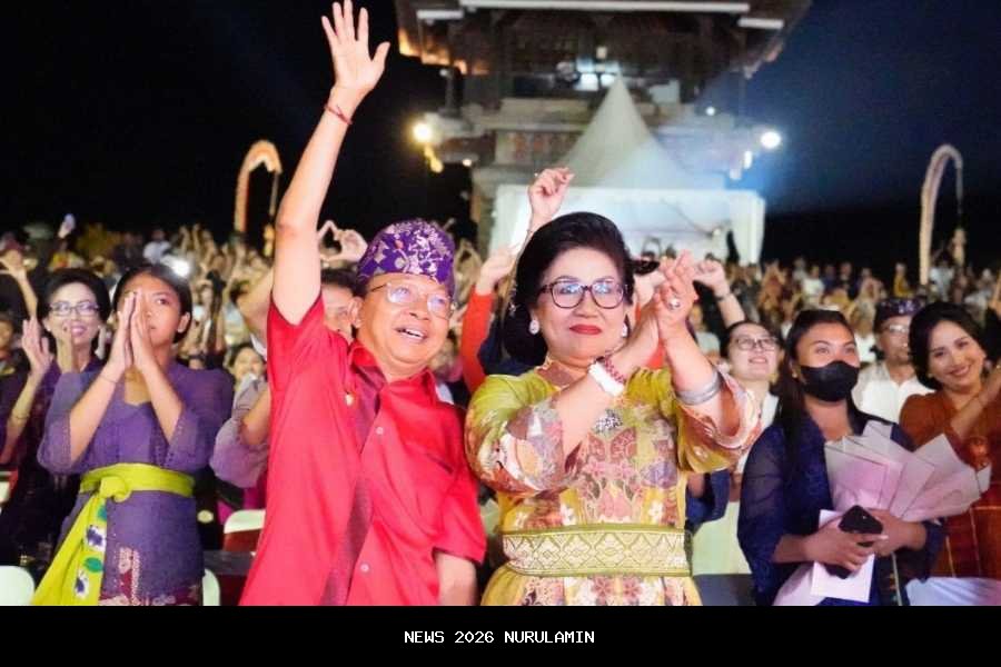 Gubernur Bali Rayakan Tumpek Krulut dengan Kopi dan Nasi Begul untuk Warga