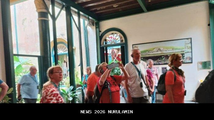 Turis Malaysia serbu Sumatera Barat, kunjungan wisman tembus 6.611 orang November 2025