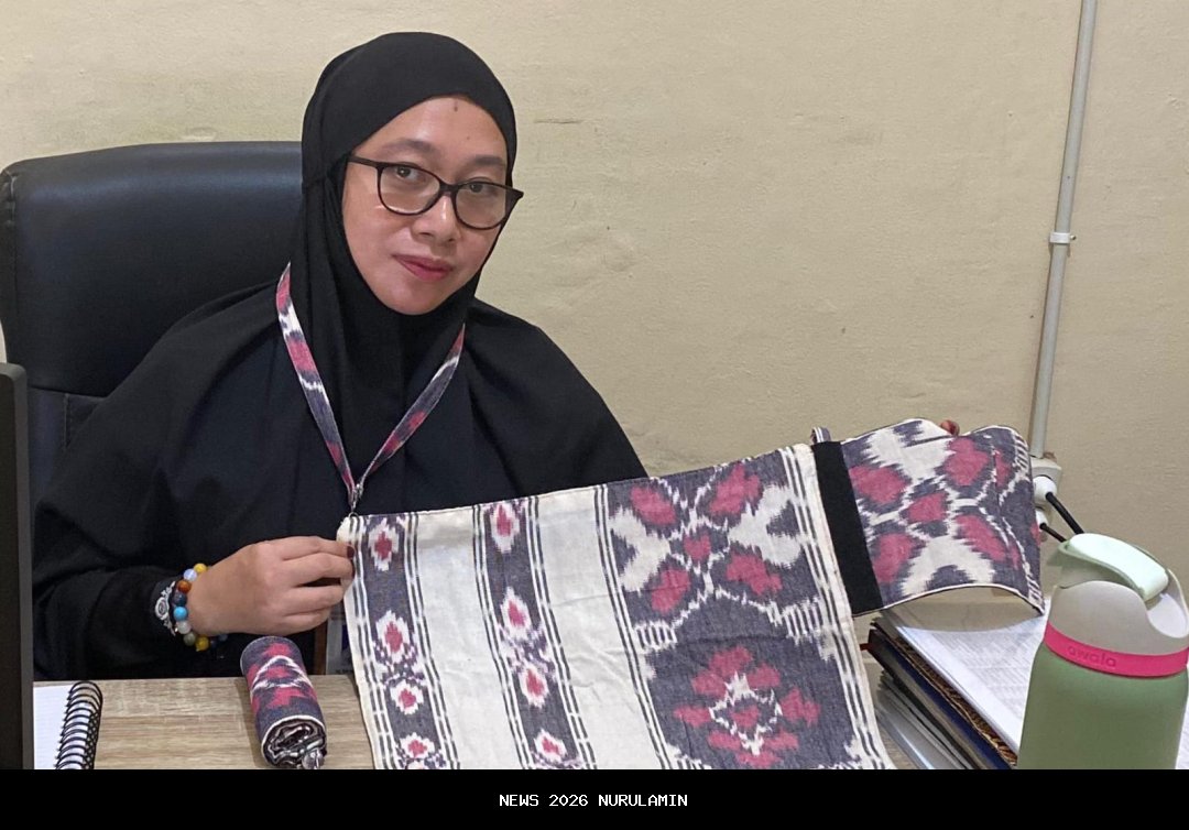 Tenun Pagatan Jadi Sorotan Dekranasda Tanah Bumbu di Pertemuan PKK Seluruh Kalsel