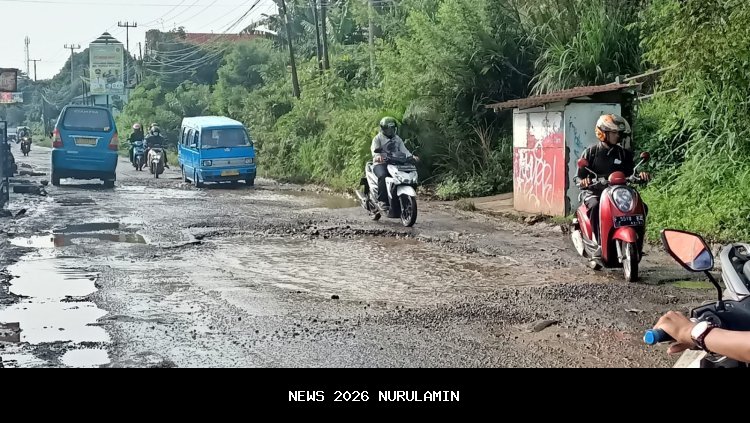 Lelang Proyek Jalan Kedungwaru-Balong Blora Diduga Ada KKN, Penawaran Pemenang Nyaris Tepat